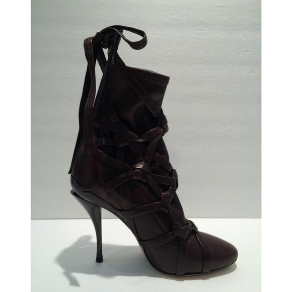New Jimmy Choo Runway Lace Up Leather Ankle Boot - Picture 4 of 8